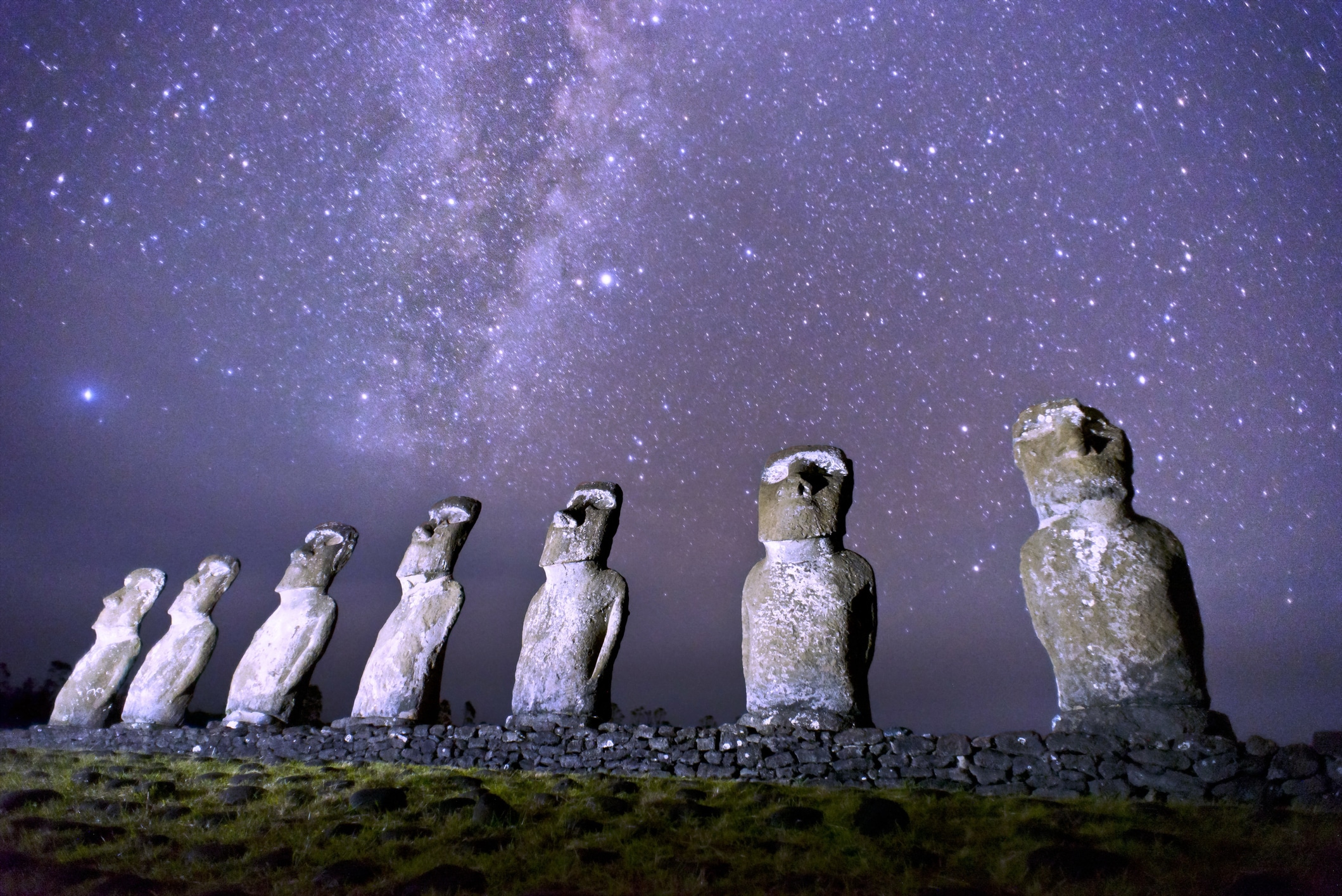 statues