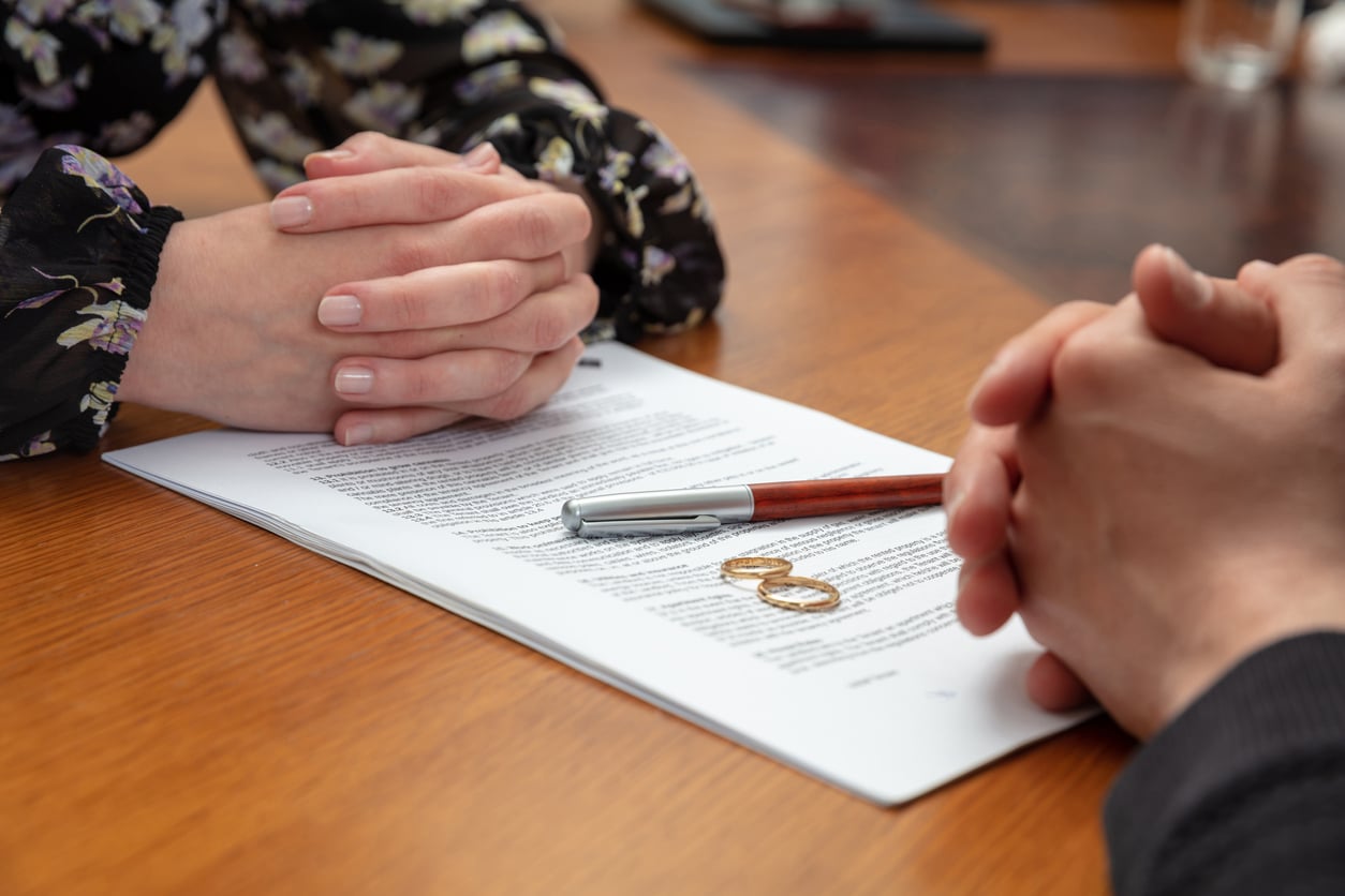 Pourquoi y a-t-il autant de divorces en France et dans le monde ?